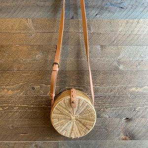 universal thread rattan straw circle bag purse